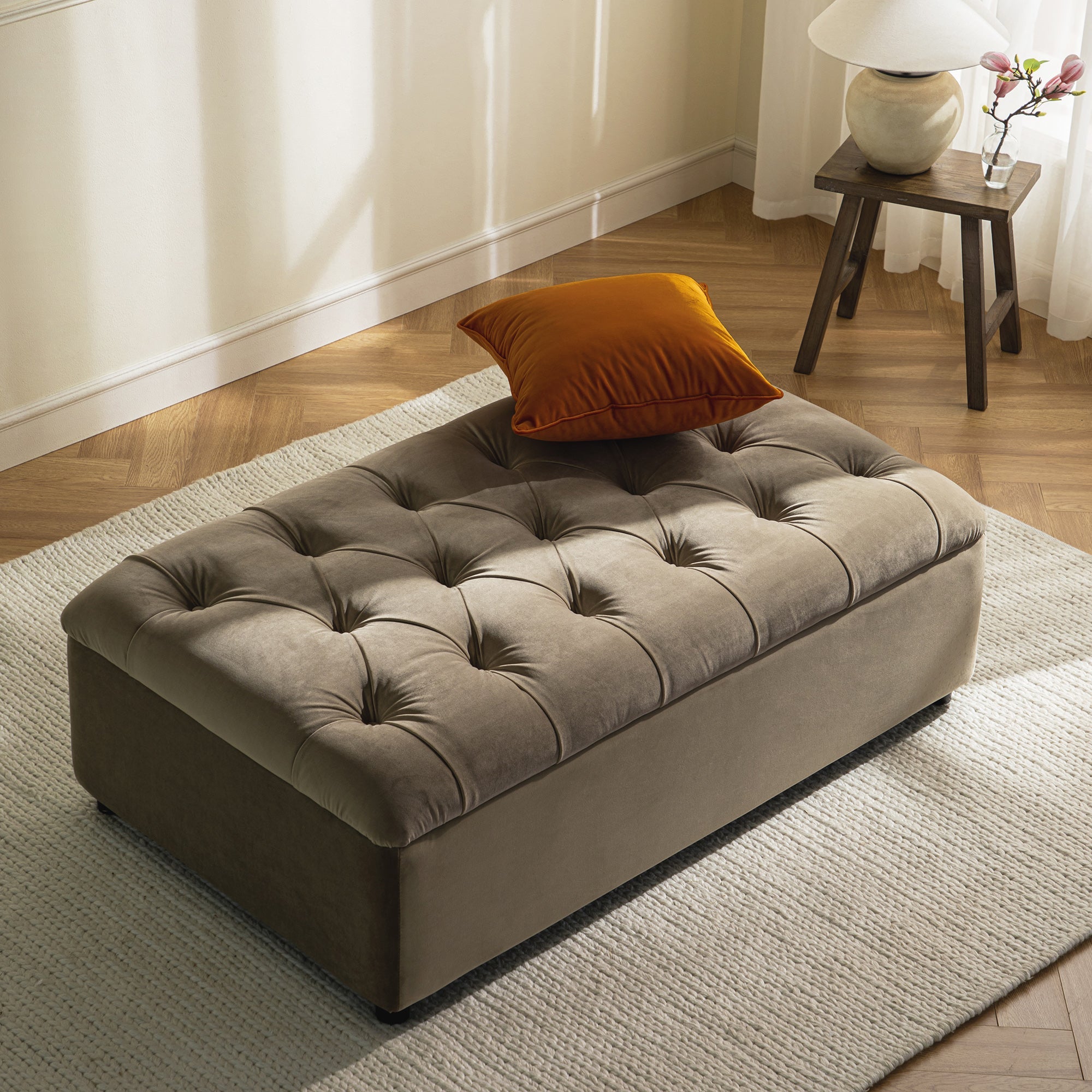 Portland Full size Buttoned Fold-Out Bed in Ottoman, Mink Velvet